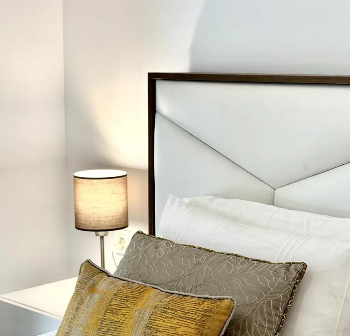 Modern Flat With Private Garden In Royal Banus Apartment Marbella